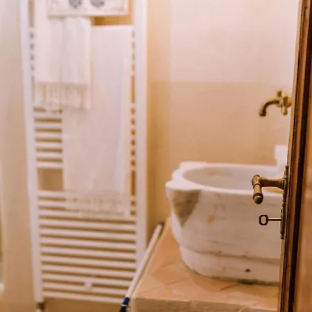 Gaeleon Bed & Breakfast 4*