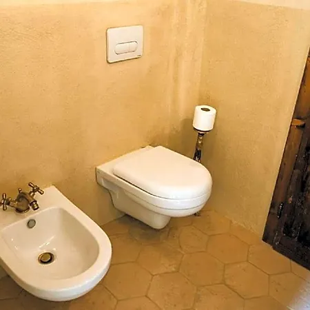 Bed & Breakfast Gaeleon 4*